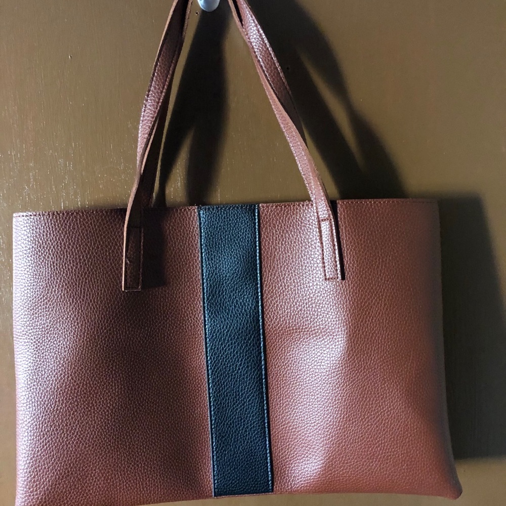 Vince Camuto tote
